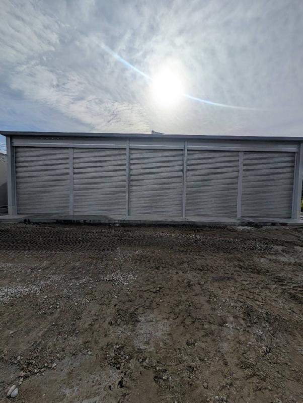 愛知県一宮市　イナバ倉庫　特注　SGN-376GPN-5連棟　中間棟単棟/高基礎仕様